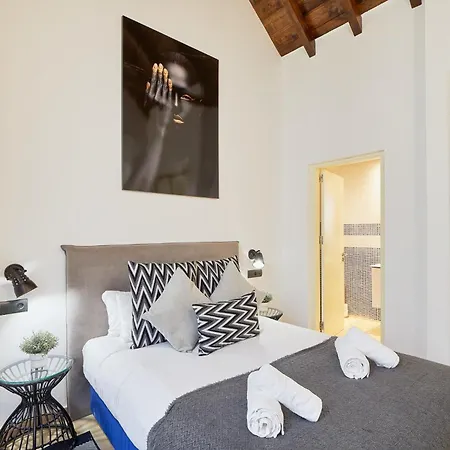 Martires Centro Lägenhet *